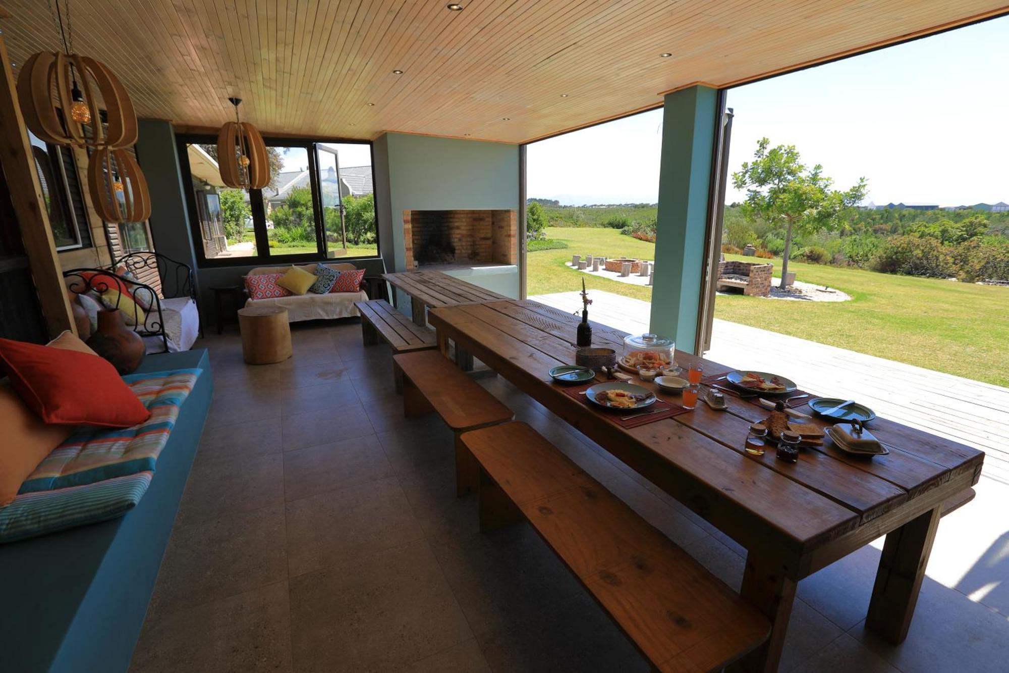 Bed and Breakfast Gemstone Farm Plettenberg Bay Esterno foto